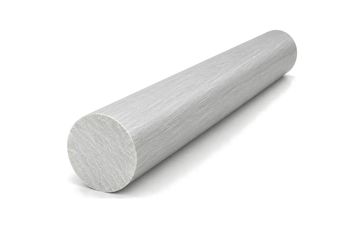 Solid pultruded fiberglass round rod with a cut end